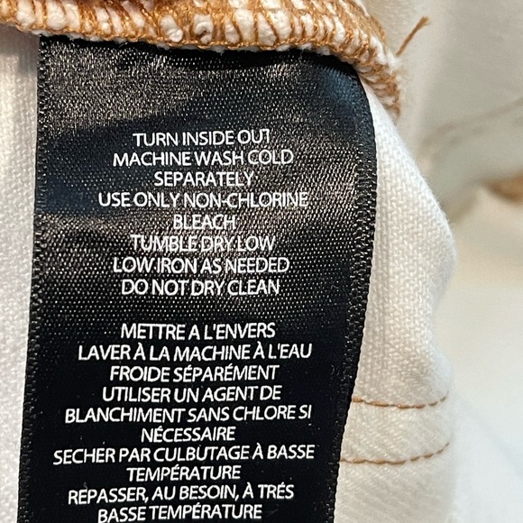 BDG Urban Outfitters High Rise Baggy Cargo Denim Jeans.Size 24 NWOT on trend - Picture 9 of 9